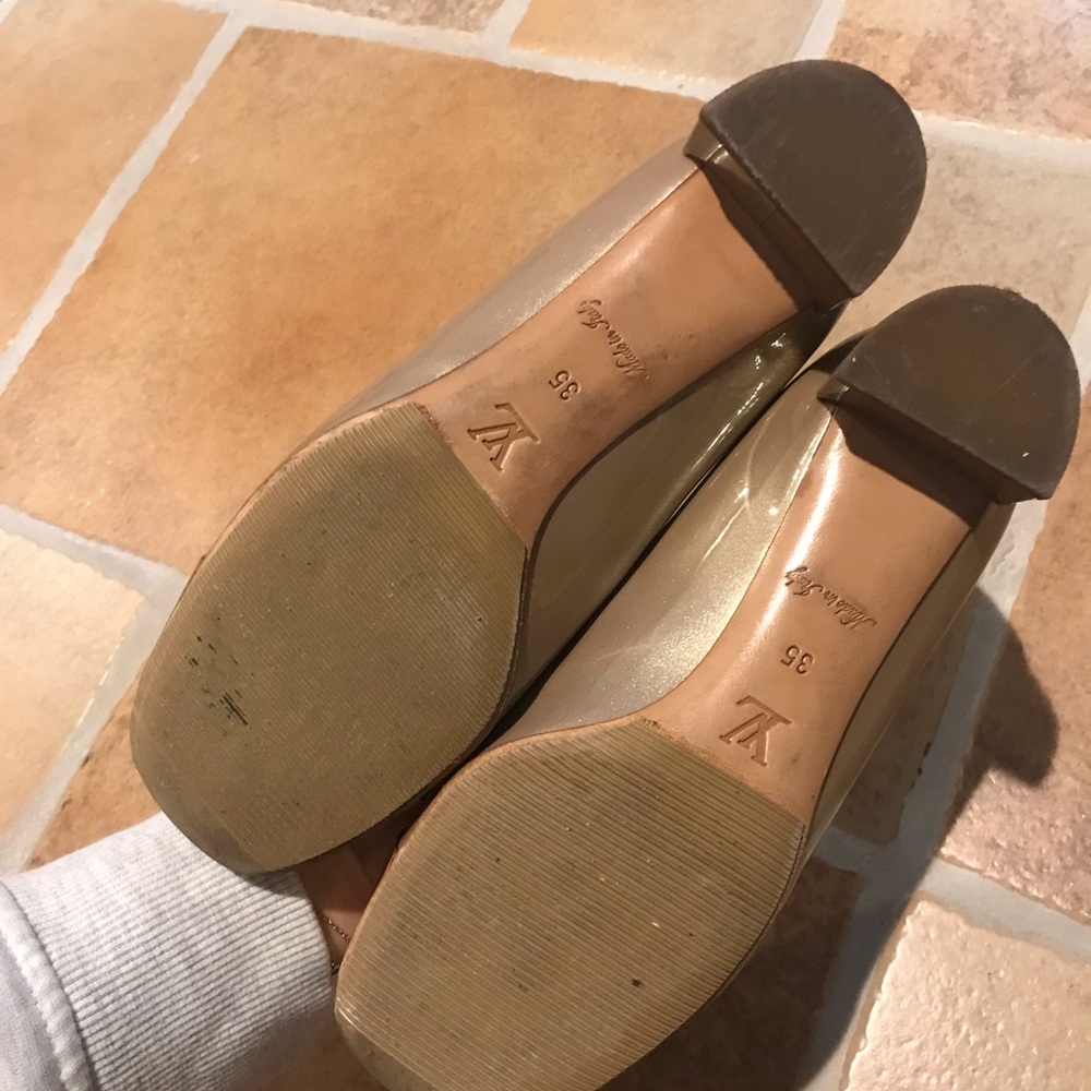 Louis Vuitton Vintage Heels - Picture 4 of 6